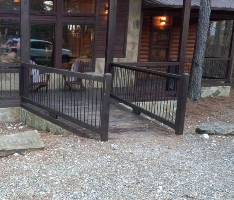 Iron Horse Lodge Broken Bow Exterior foto